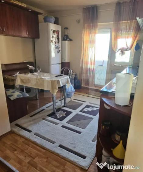 Apartament cu 2 camere decomandat în Carpați 2