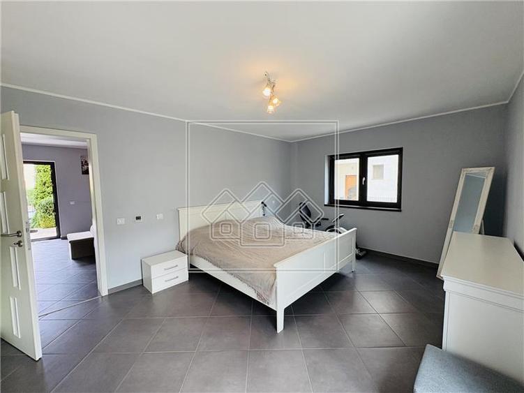 Apartament de inchiriat in Sibiu - 2 camere - la casa - Cartierul Tineretului - 2