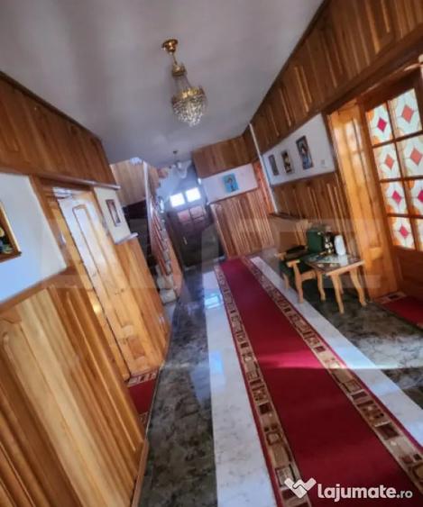 Casă cu 5 camere cu Teren 1000 Mp în Decebal