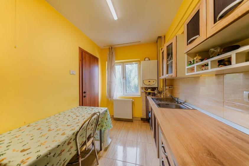 Apartament cu 2 camere decomandat în Ultracentral