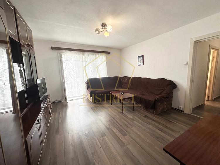 Apartament cu 3 camere decomandat în Complex Studențesc