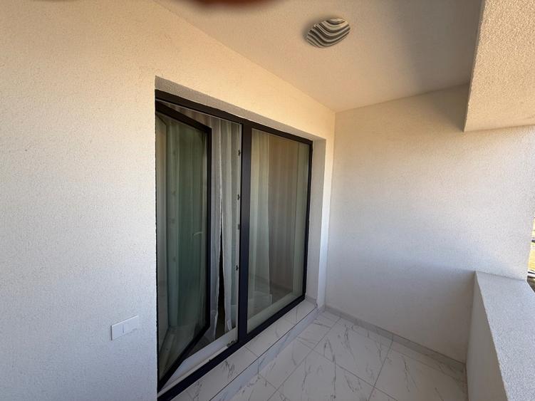 Apartament cu 2 camere decomandat în Exterior Vest