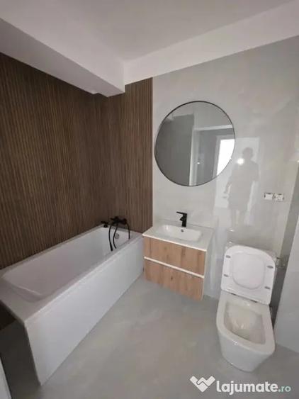 Apartament cu 2 camere semidecomandat în Florești
