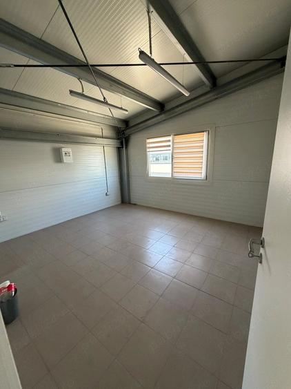 Spațiu comercial, de 600 mp, în Sânandrei