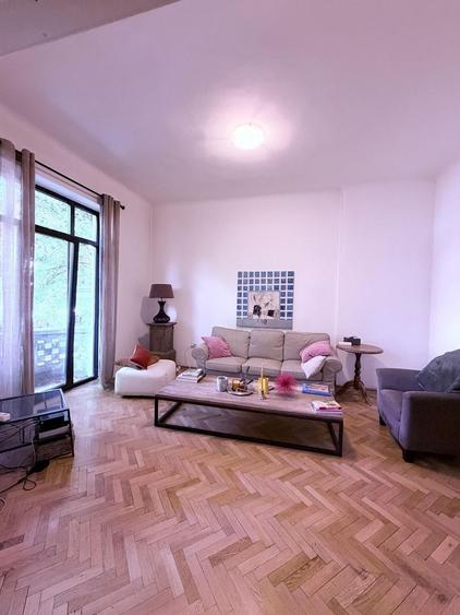 Apartament cu 4 camere, mobilat în Dorobanți