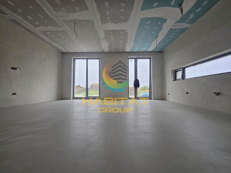 Casă individuală cu 5 camere cu Canalizare în Central
