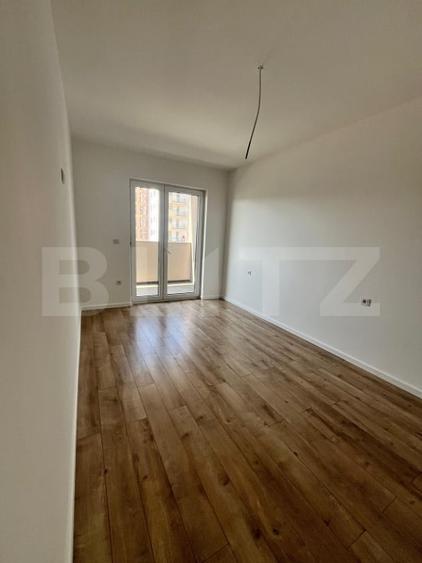 Apartament 3 camere, etaj 6 cu lift, bloc nou - 2