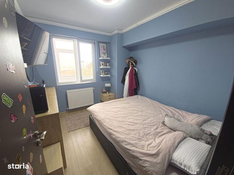 Apartament cu 3 camere, mobilat în Central