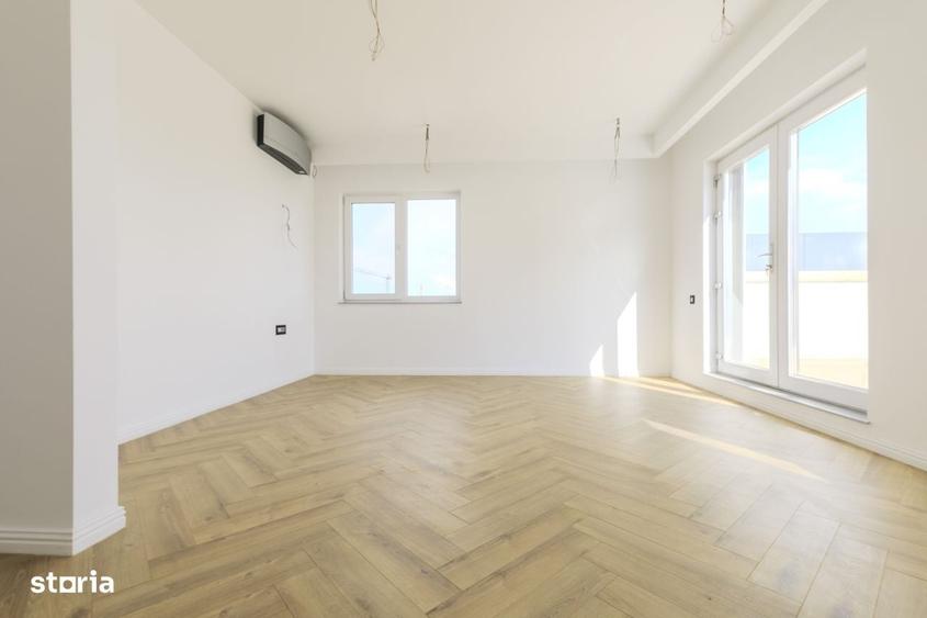 Apartament cu 4 camere în Splaiul Unirii