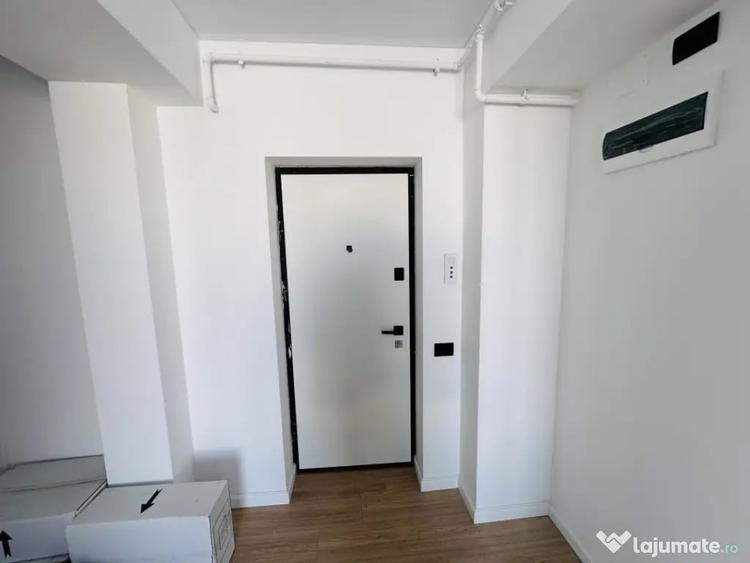 Apartament cu 4 camere decomandat în Chiajna