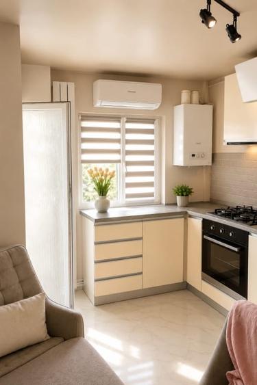 Apartament cu 3 camere decomandat, mobilat în 1 Mai