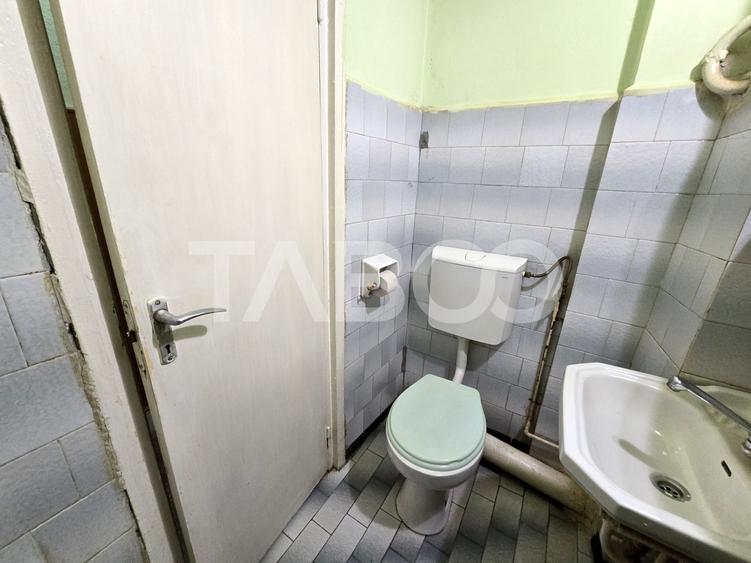 Apartament cu 2 camere nedecomandat în Țiglari