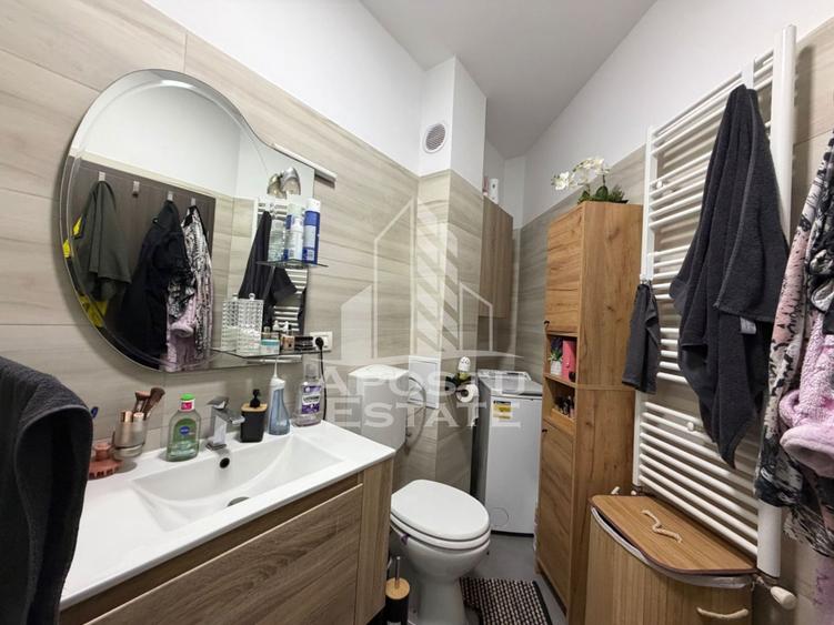 Apartament cu 3 camere decomandat, mobilat în Braytim