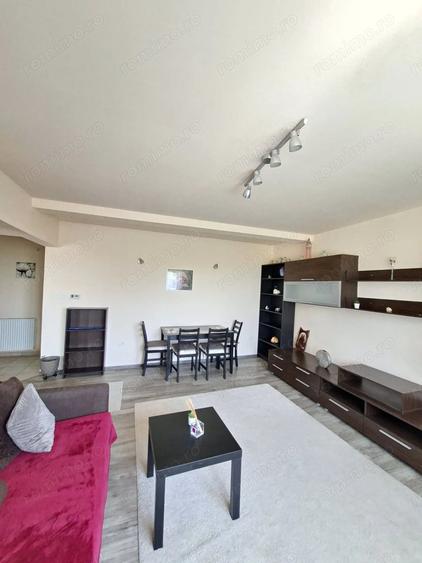 Apartament cu 3 camere decomandat în Giarmata