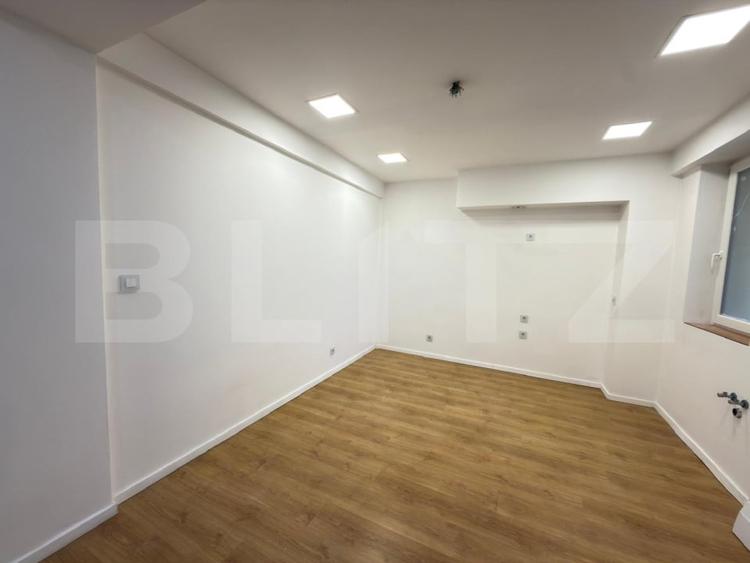 Apartament cu 4 camere decomandat în Nord