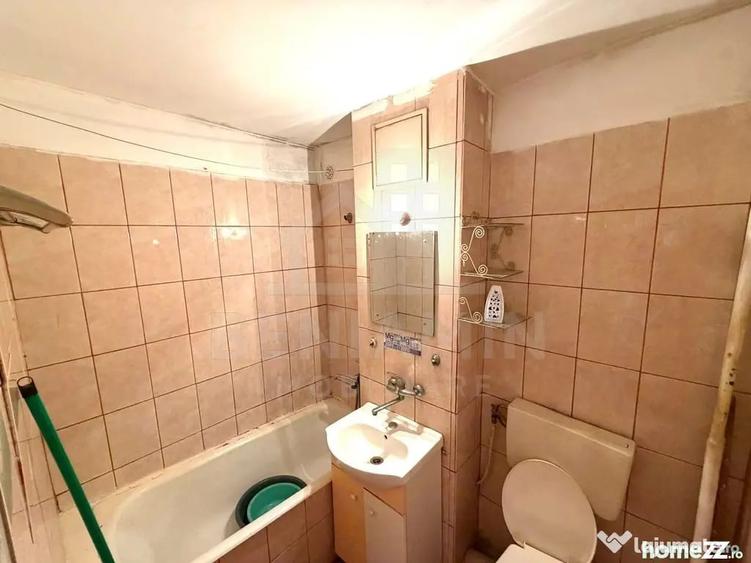 Garsonieră semidecomandată în Rovine
