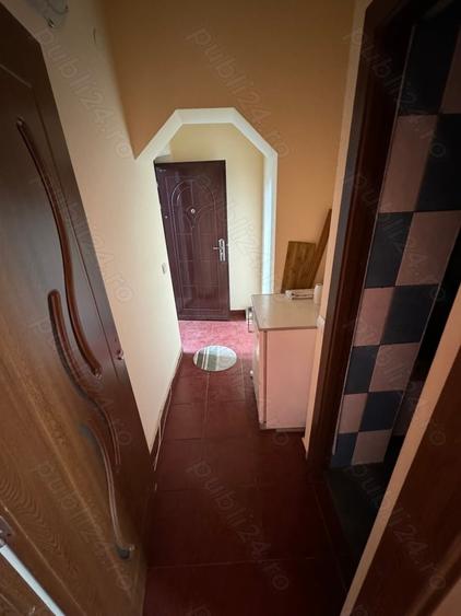 Apartament cu 2 camere decomandat în Turnu Măgurele