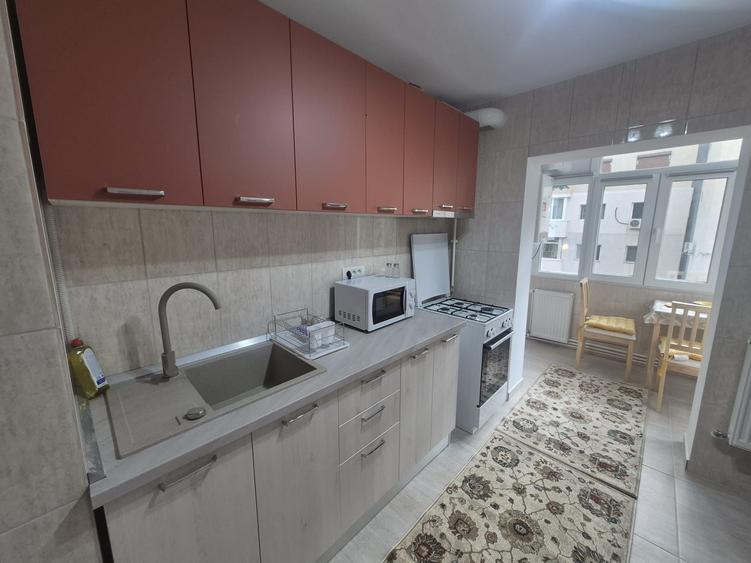 Apartament cu 2 camere decomandat în Dacia