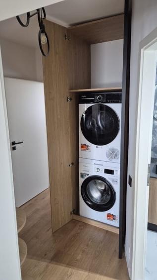 Apartament cu 3 camere semidecomandat, mobilat în Colentina