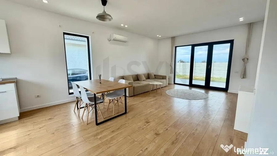 Casă cu 4 camere cu Teren 330 Mp în Tunari