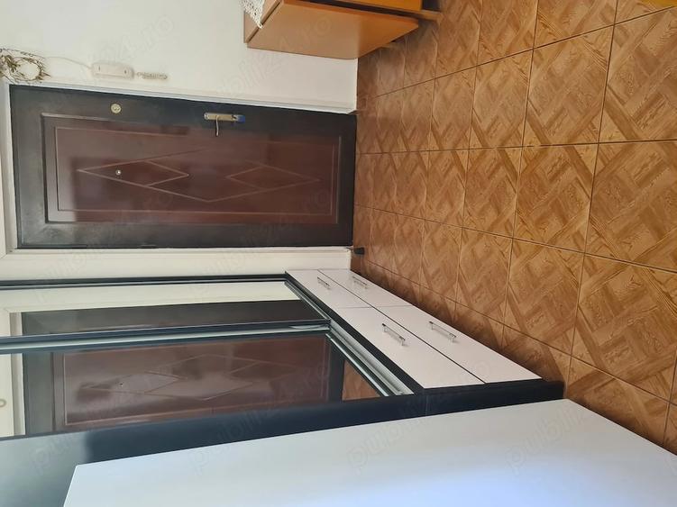Apartament cu 2 camere semidecomandat în Alexandriei