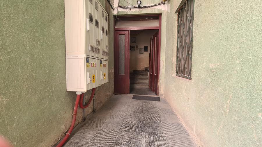 Garsonieră decomandată, mobilată în Centrul Istoric
