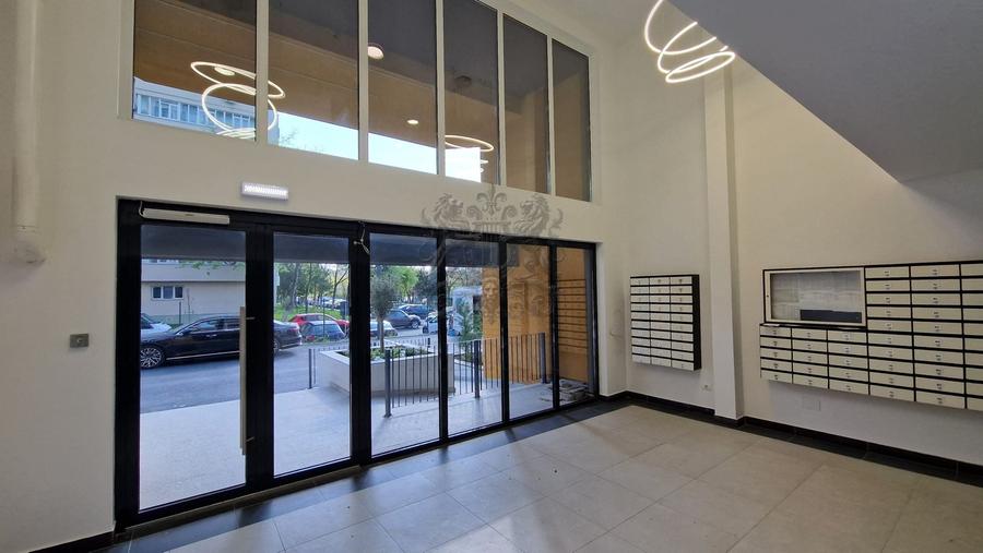Apartament cu 2 camere decomandat în Colentina