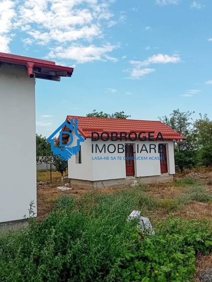 Casă individuală cu 5 camere cu Teren 1000 Mp în Murighiol