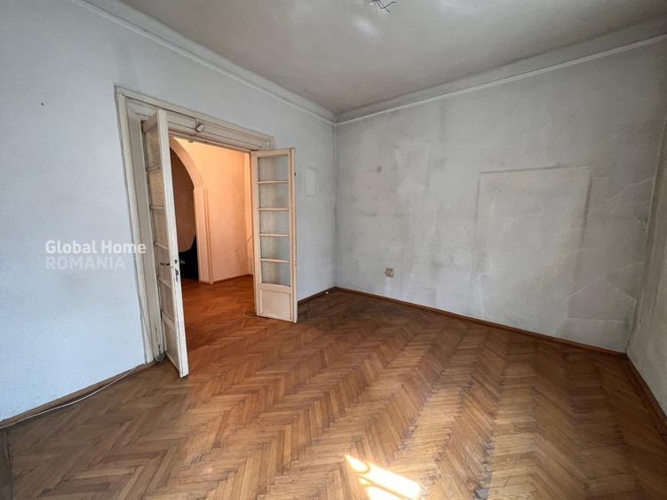 Casă cu 4 camere cu Canalizare în Unirii