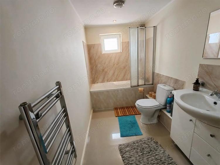Casă cu 3 camere cu Teren 770 Mp în Central