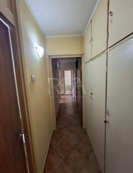 Apartament cu 3 camere decomandat în Gorjului