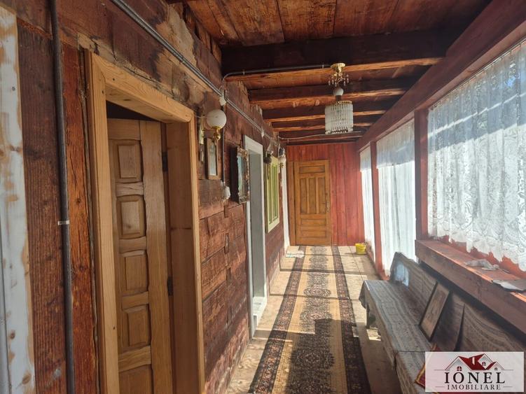 Casă individuală cu 3 camere cu Teren 5653 Mp în Mogoș