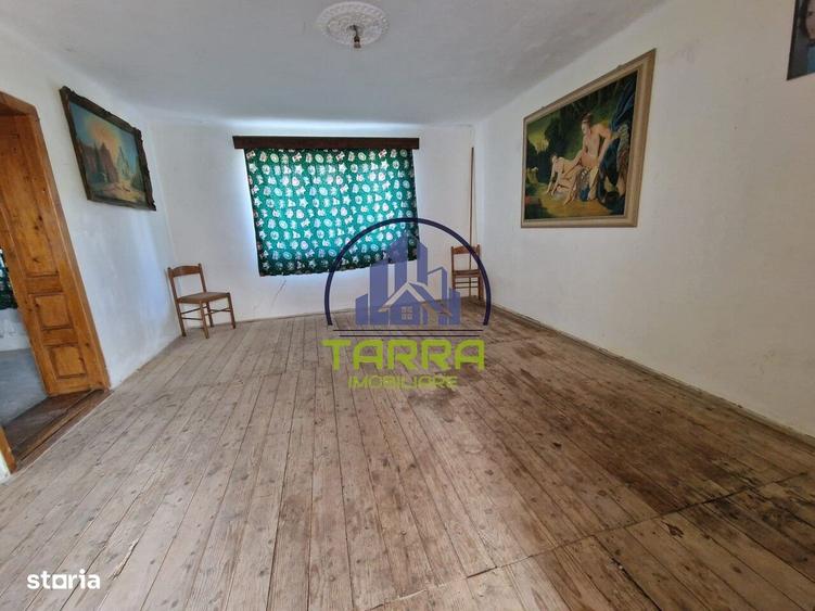 Casă cu 4 camere în Șard