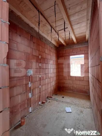 Casă cu 4 camere cu Teren 530 Mp în Mihai Viteazu