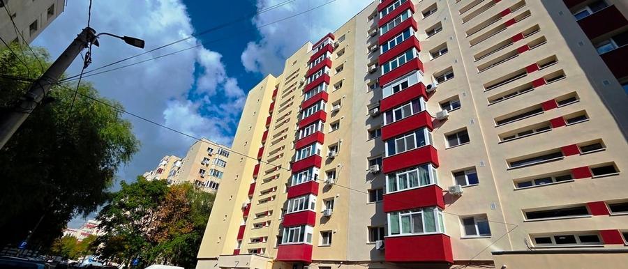Apartament cu 2 camere semidecomandat în Brâncoveanu
