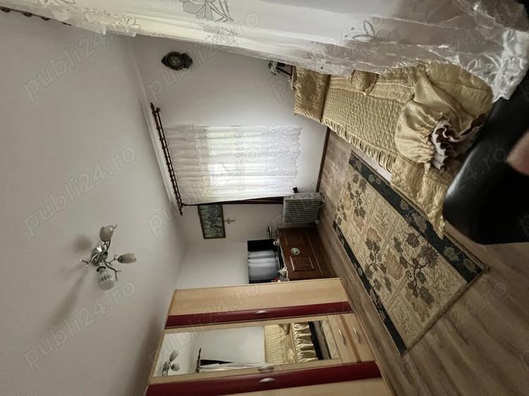 Casă cu 3 camere în Central