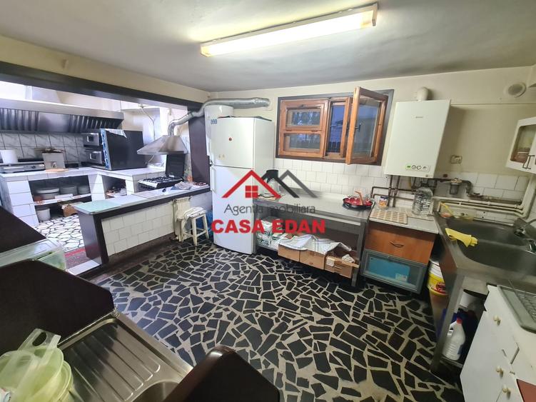 Spațiu comercial, de 200 mp, în Câmpina