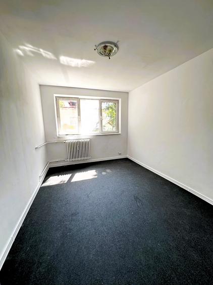 Apartament cu 2 camere semidecomandat în Tătărași
