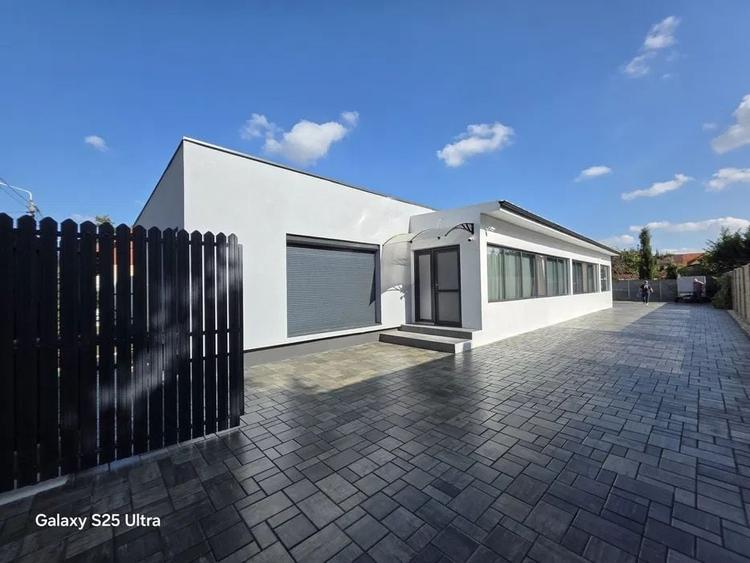 Casă individuală cu 4 camere cu Canalizare în Girocului