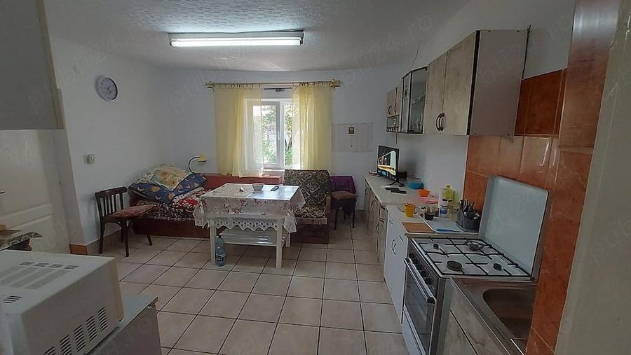 Casă cu 3 camere cu Teren 2400 Mp în Tinca