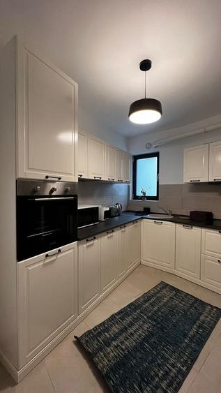 Apartament cu 3 camere decomandat, mobilat în Unirii