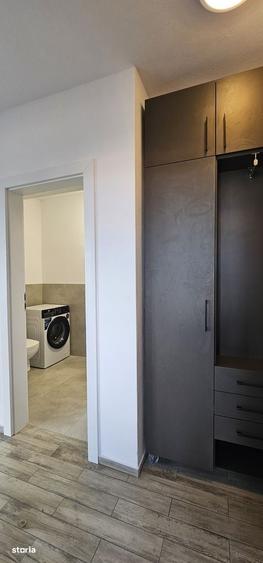 Apartament cu 3 camere decomandat în Vest