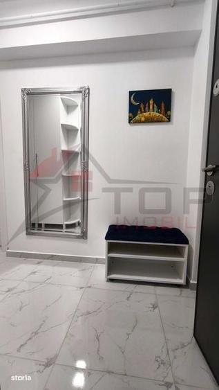 Garsonieră decomandată în Valea Adâncă