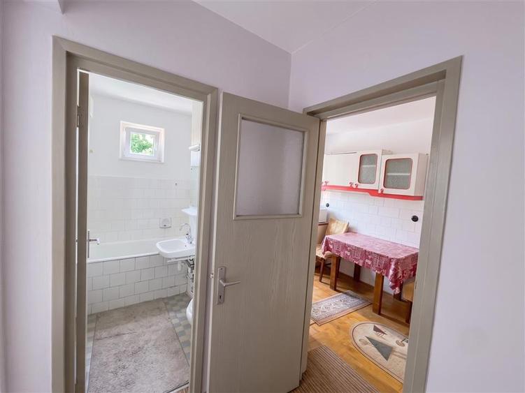 Apartament cu 2 camere decomandat în George Enescu