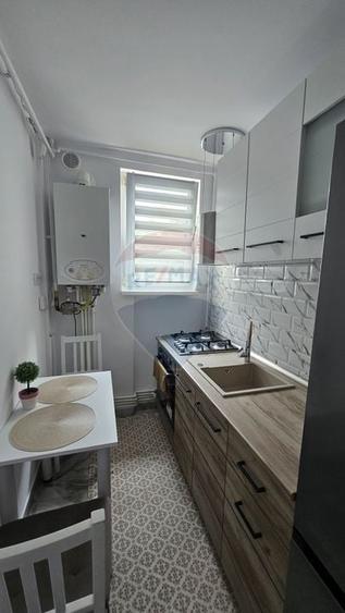 Apartament cu 1 camere de închiriat în zona Darmanesti - 4