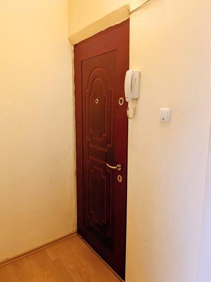 Garsonieră decomandată în Șagului