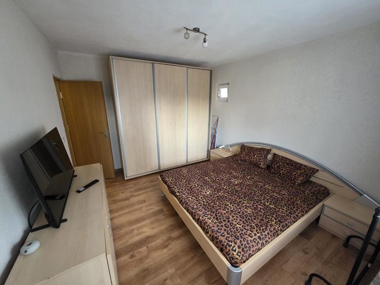 Apartament cu 2 camere decomandat în Ultracentral