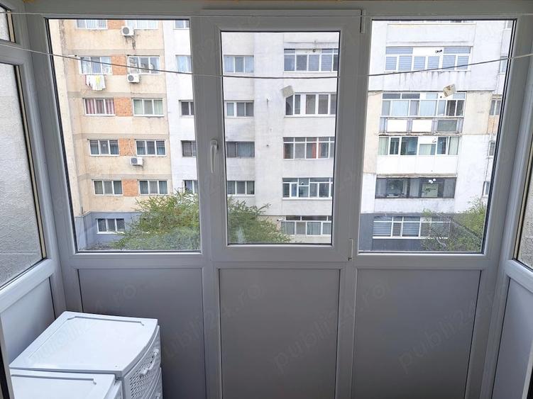 Apartament cu 2 camere semidecomandat în Micro 4