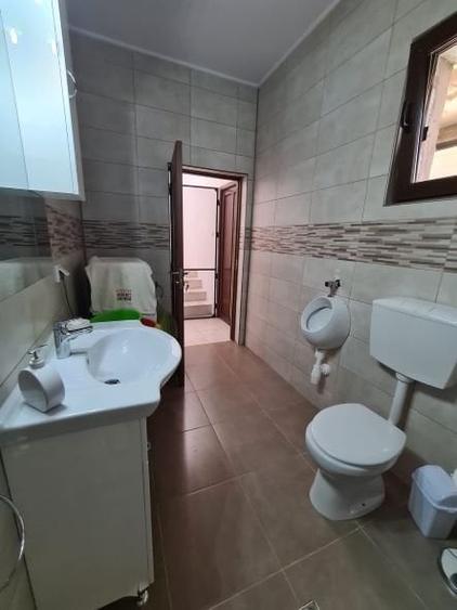 Casă individuală cu 4 camere cu Garaj în Călan