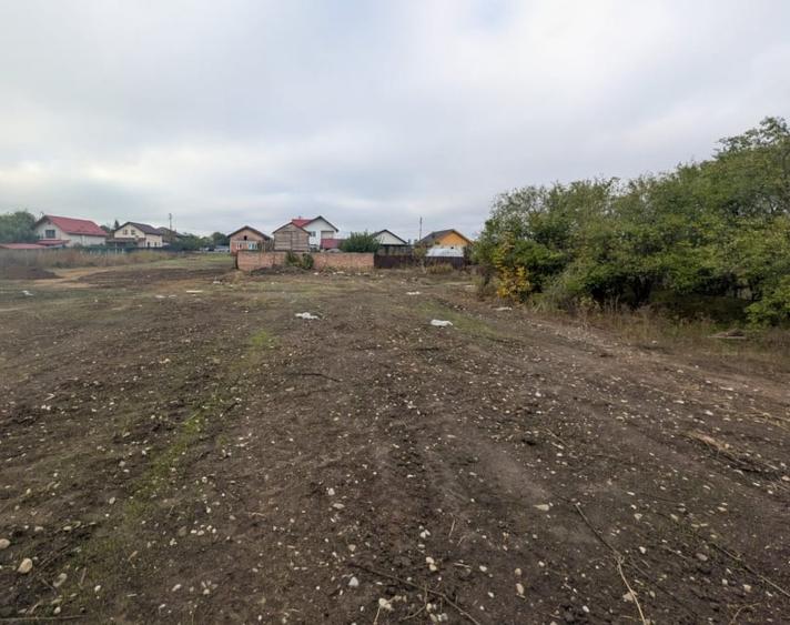 Casă individuală cu 5 camere cu Canalizare în Moara Vlăsiei